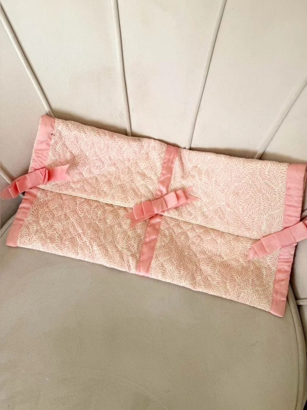 Vintage 1950s Pink Bow Coquette Lingerie Hosiery Bag